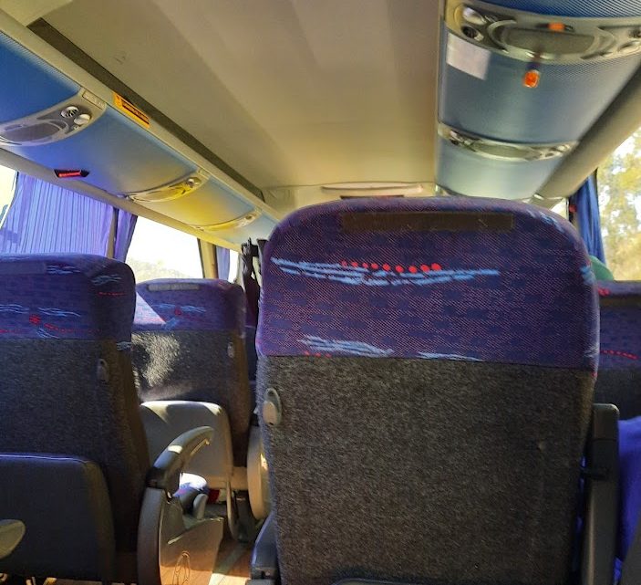 No ônibus