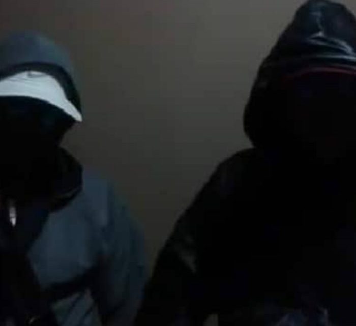 BANDIDOS NO MEU BAIRRO